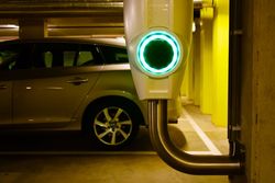 What are the benefits of having an Electric Vehicle?